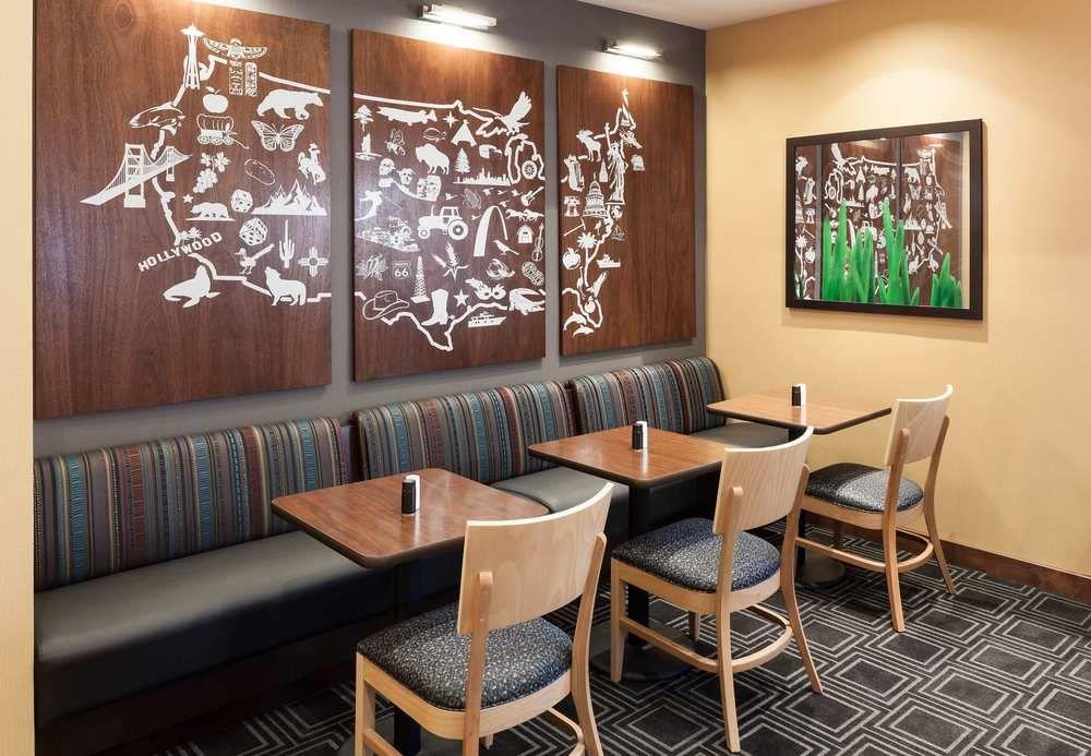 Towneplace Suites Dallas Las Colinas Ирвинг Экстерьер фото